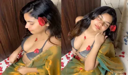 ডাক্তৰৰ পত্নীয়ে চুদিলে